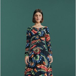 Farm Rio Brand NEW Balck Viscose Dress size S